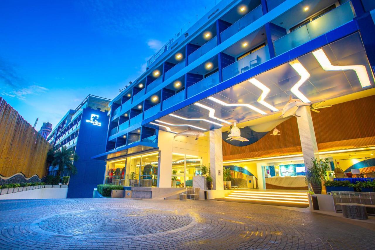 Hotel Clover Patong Phuket - Sha Plus Exterior photo